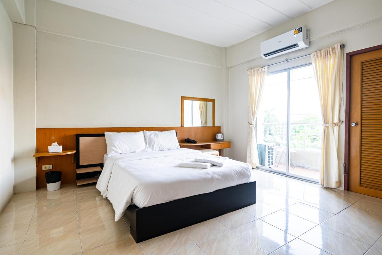 Go Inn V สนามบิน Bangkok Extérieur photo