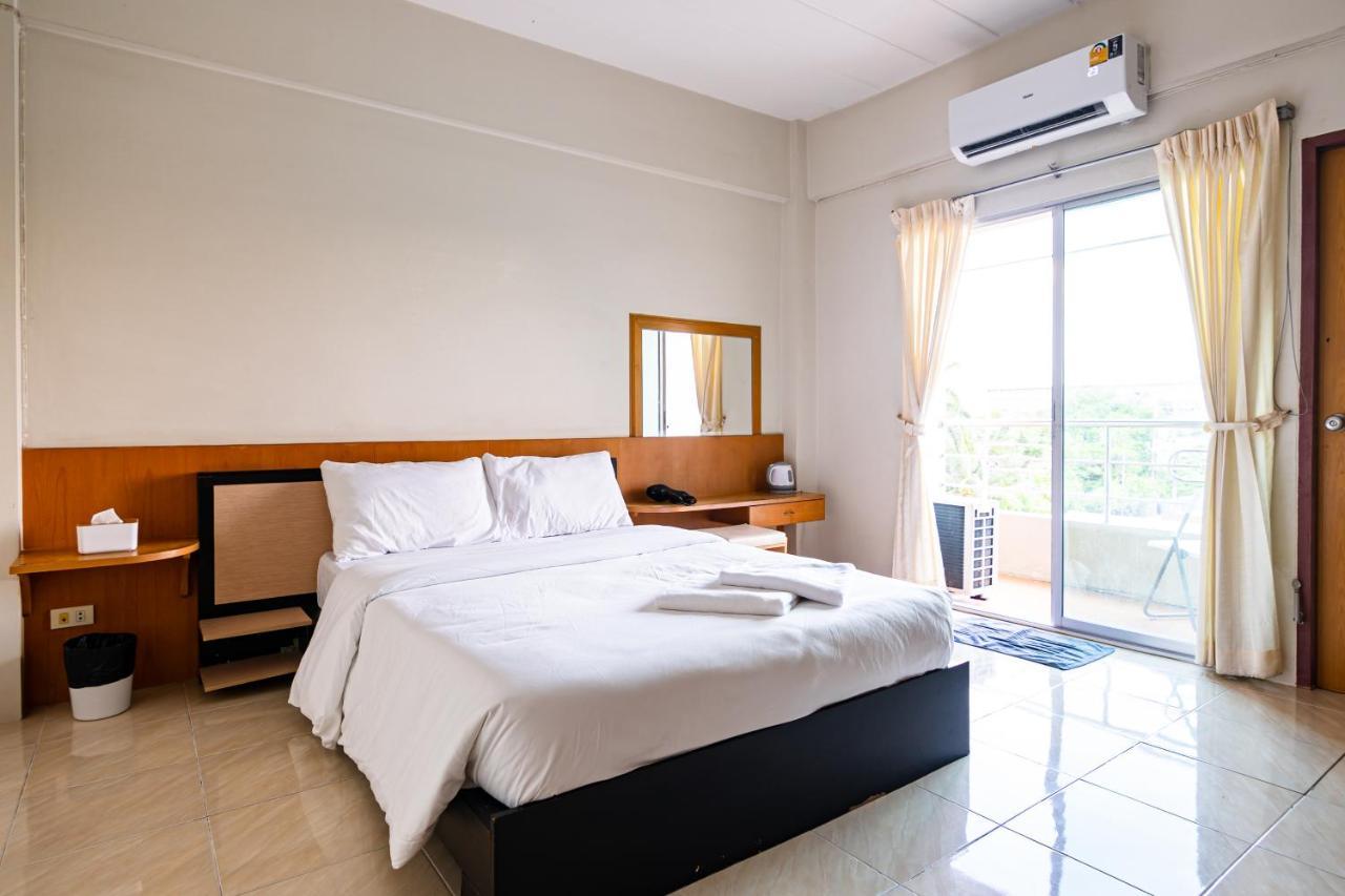 Go Inn V สนามบิน Bangkok Extérieur photo